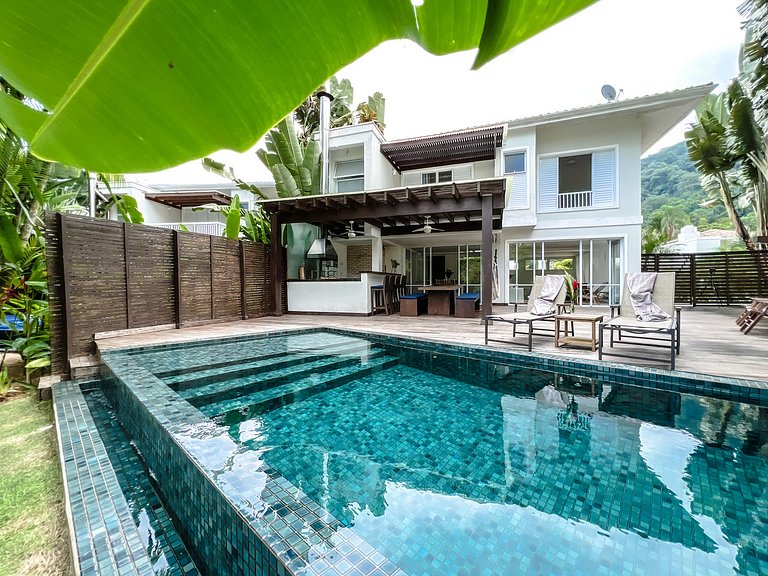 Raízes de Juquehy c/Piscina Privativa (Casa Ipê)