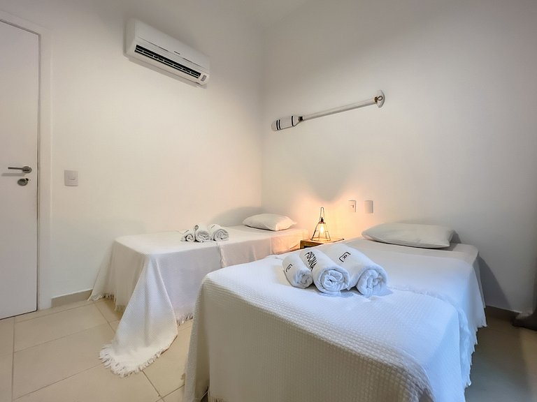 Raízes de Juquehy c/Piscina Privativa (Casa Ipê)