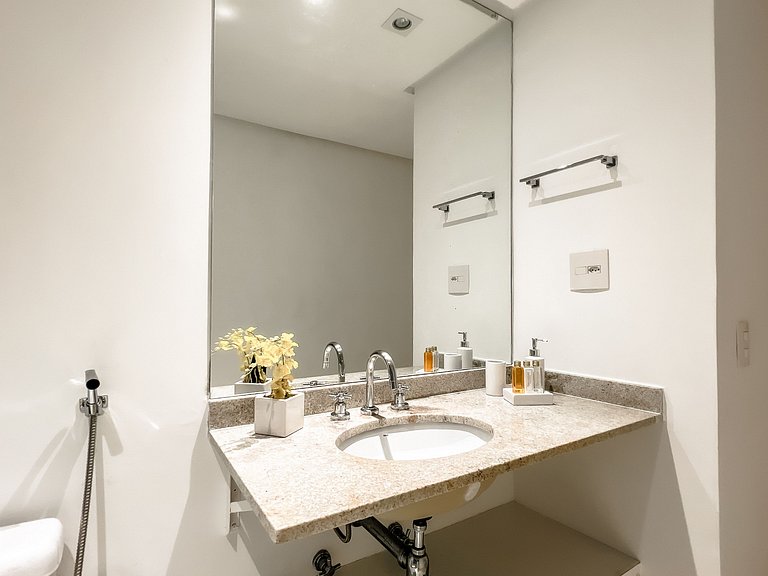 Raízes de Juquehy c/Piscina Privativa (Casa Ipê)