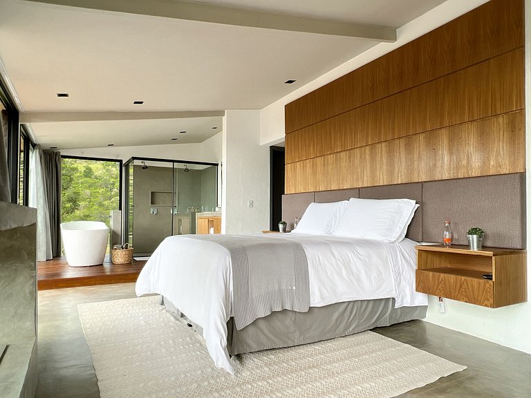 Casa com vista cinematográfica silêncio e natureza