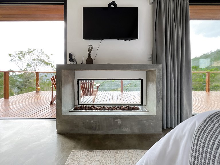 Casa com vista cinematográfica silêncio e natureza