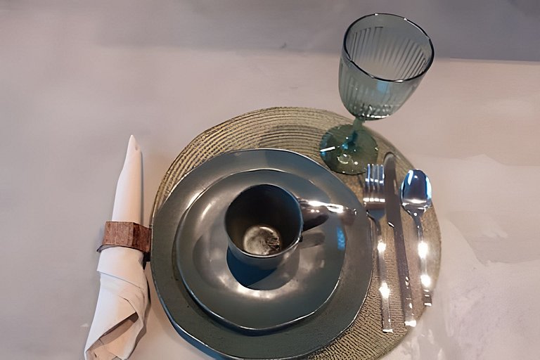 Casa na árvore ofurô + vista nas montanhas | única