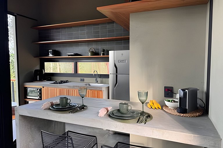 Restart Homes Casa na árvore ofurô vista montanhas