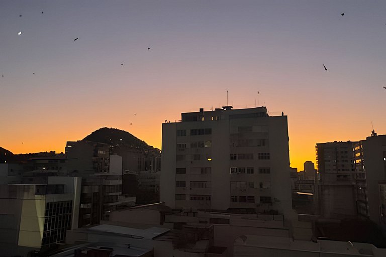 NOVO - Apê quadrilátero 350m praia - 5minutos a pé