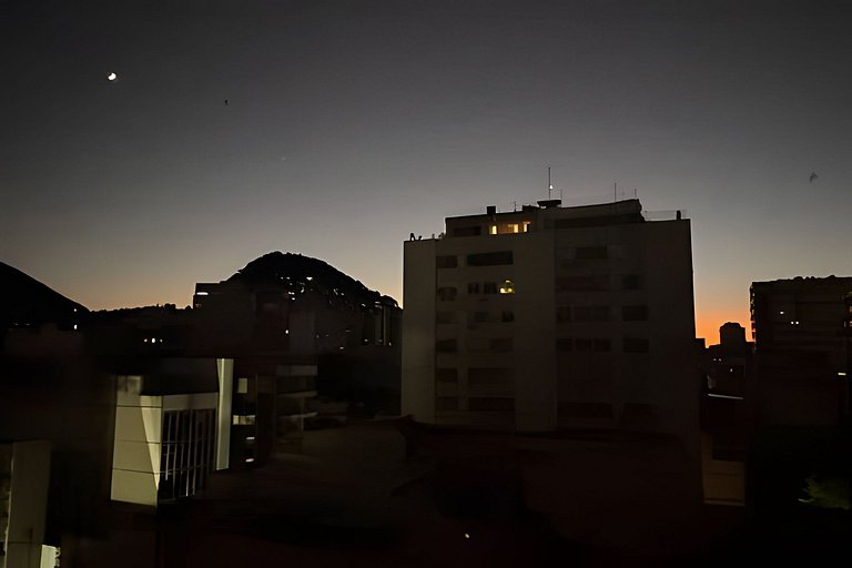 NOVO - Apê quadrilátero 350m praia - 5minutos a pé