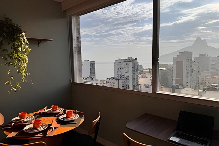 NOVO - Vista panorâmica Mar e Dois irmãos