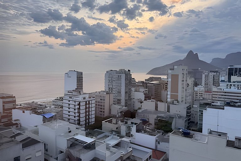 NOVO - Vista panorâmica Mar e Dois irmãos