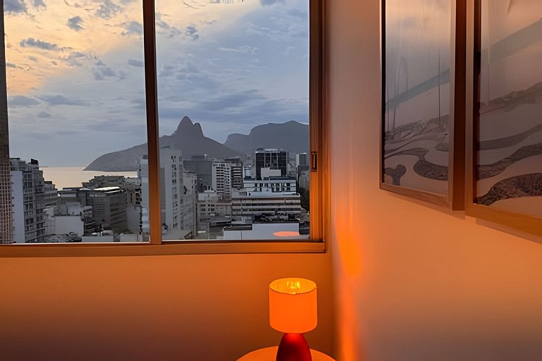 NOVO - Vista panorâmica Mar e Dois irmãos