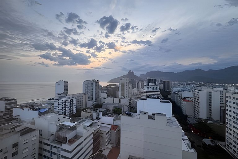 NOVO - Vista panorâmica Mar e Dois irmãos