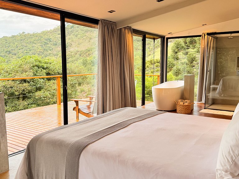 Casa com vista cinematográfica silêncio e natureza