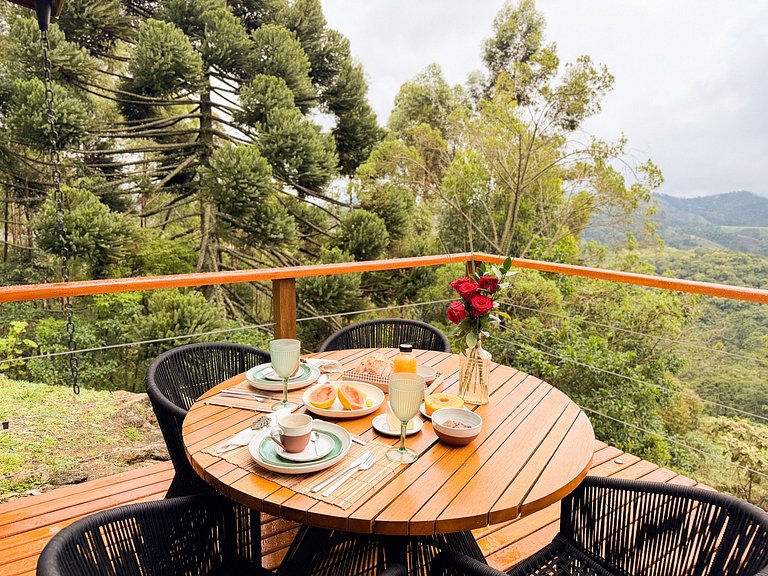 Casa com vista cinematográfica silêncio e natureza