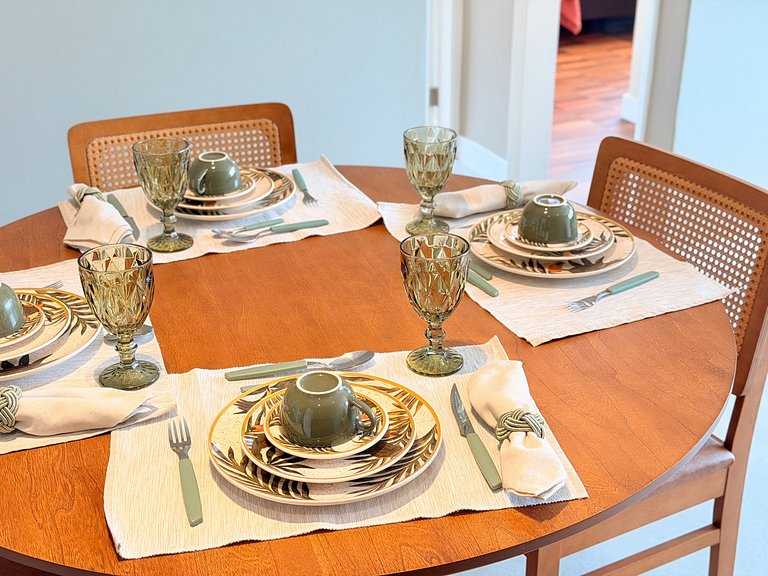 NOVO - Apê quadrilátero 350m praia - 5minutos a pé