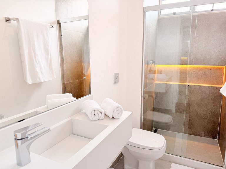 NOVO - Apê quadrilátero 350m praia - 5minutos a pé