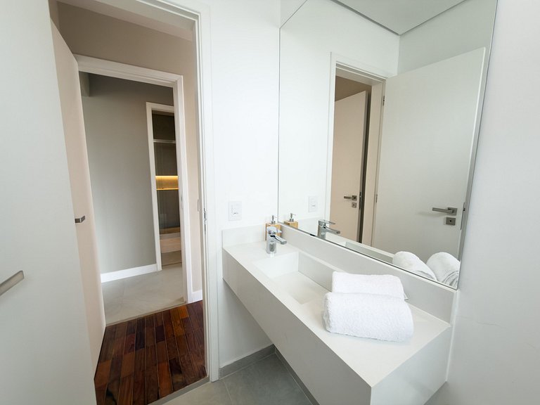 NOVO - Apê quadrilátero 350m praia - 5minutos a pé