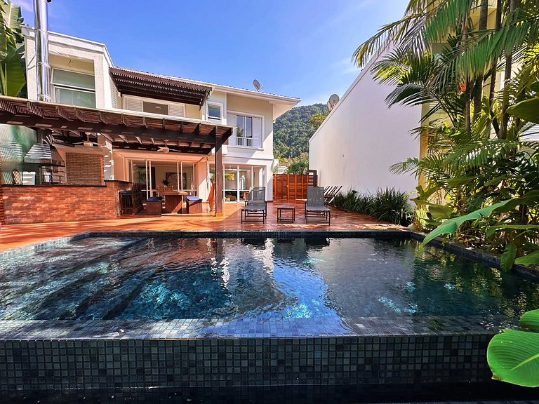 Raízes de Juquehy c/Piscina Privativa (Casa Ipê)
